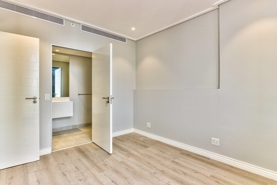 2 Bedroom Property for Sale in Cape Town City Centre Western Cape